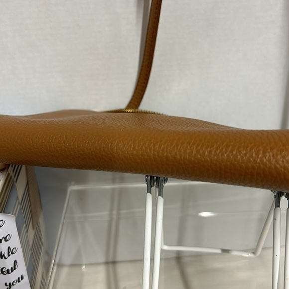 Tory Burch Kira Zip Crossbody - Picture 5 of 6